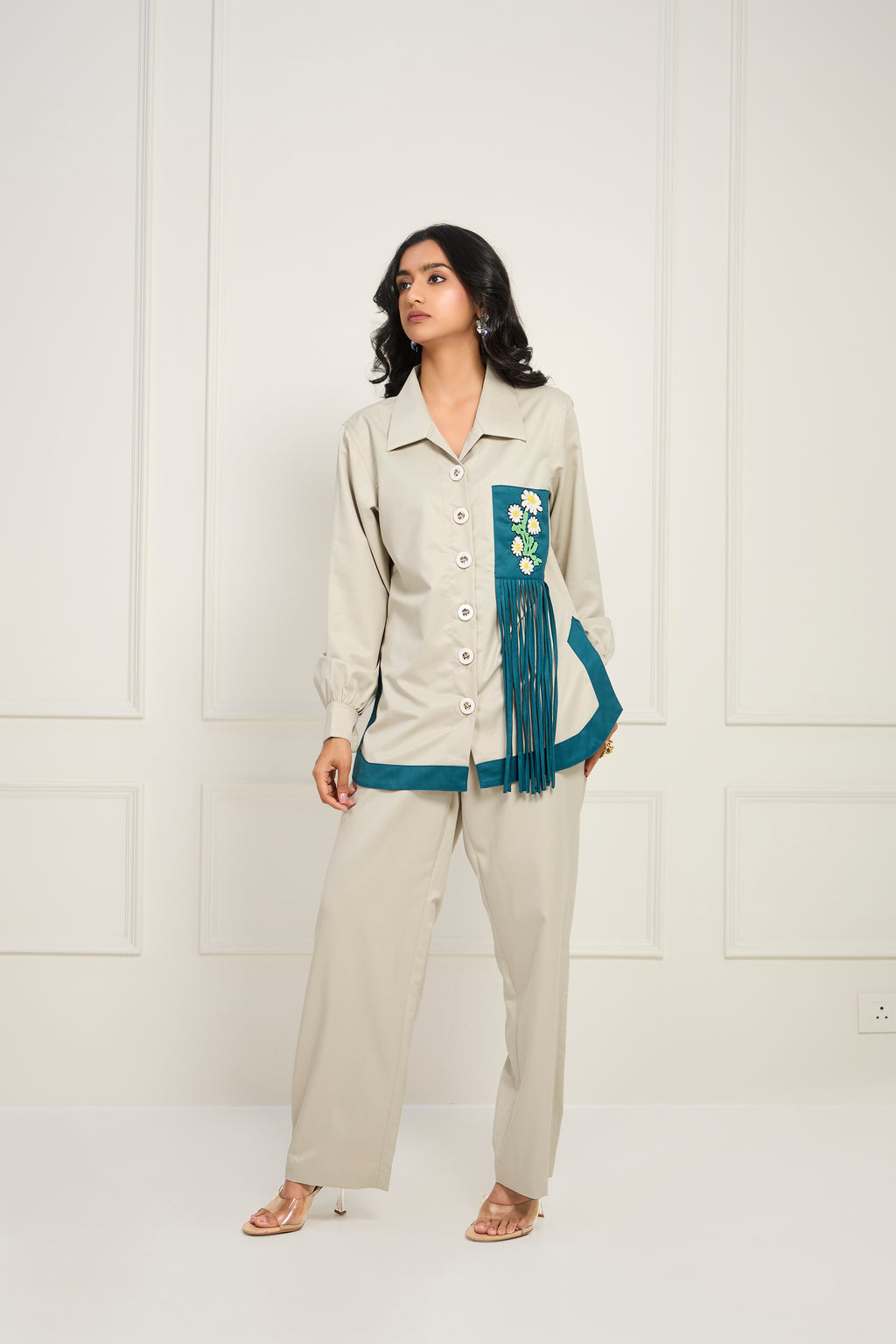 Pumice daisy Coord set - Greige (Grey + Beige)