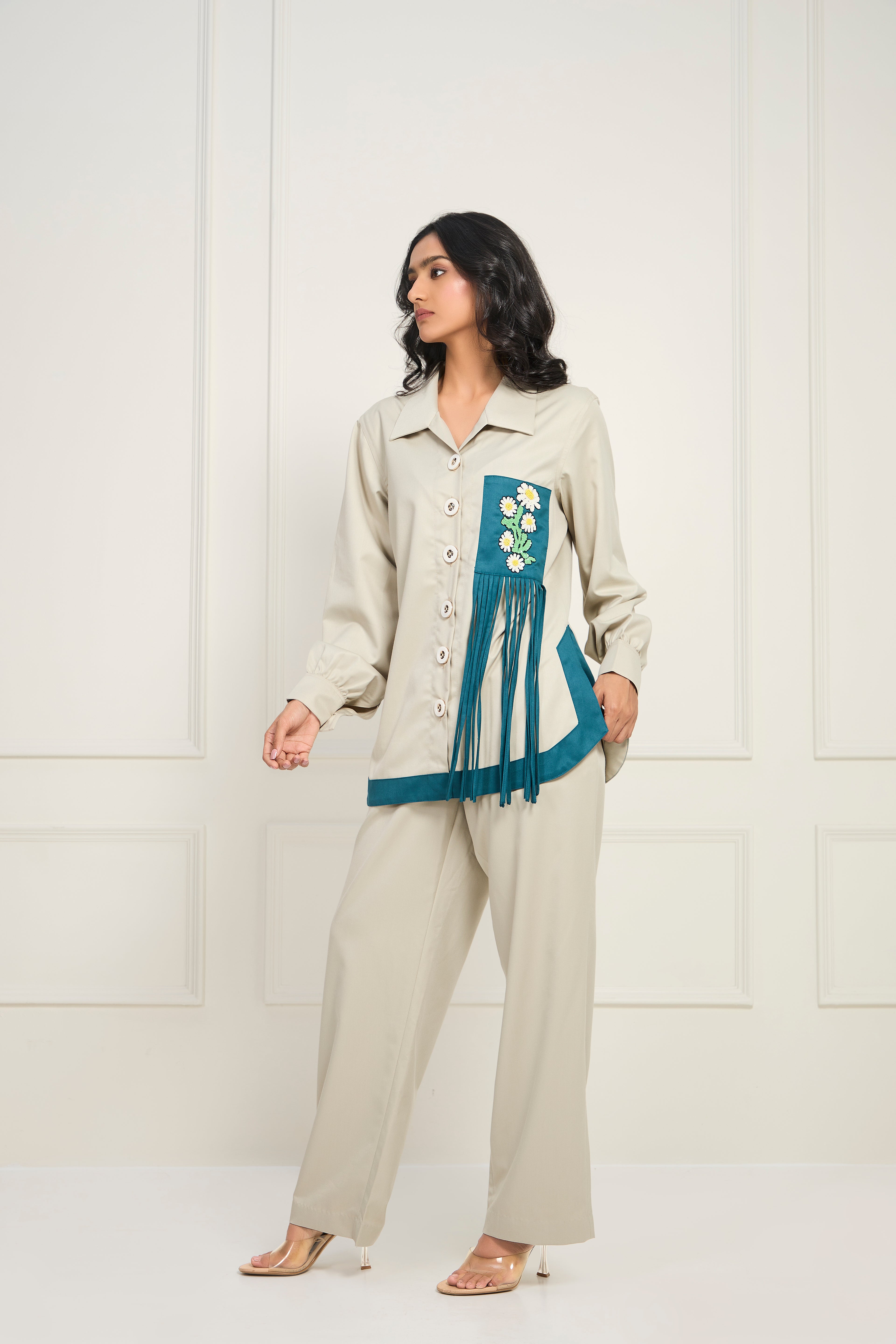 Pumice daisy Coord set - Greige (Grey + Beige)