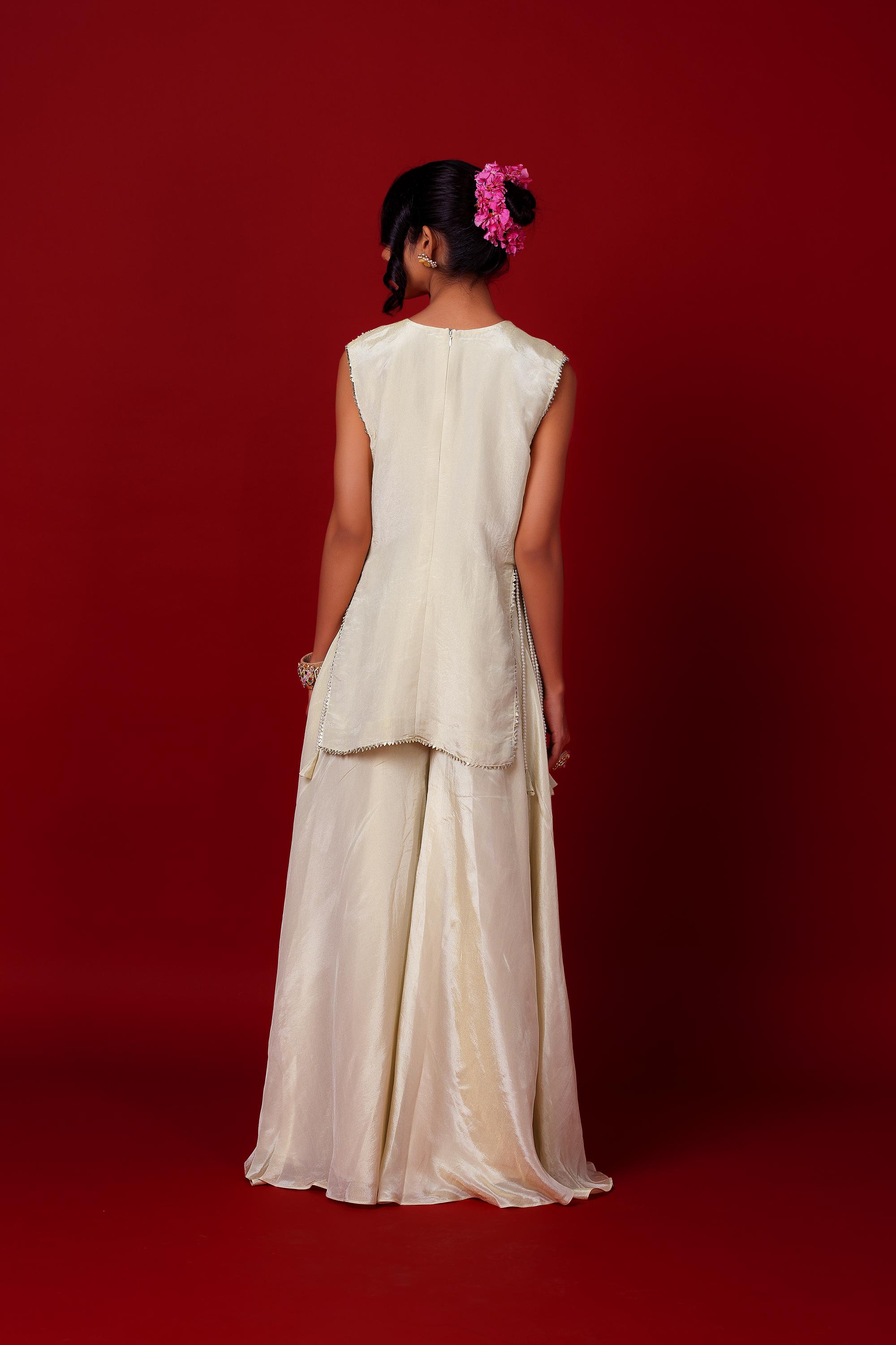 Ivory Sharara Set