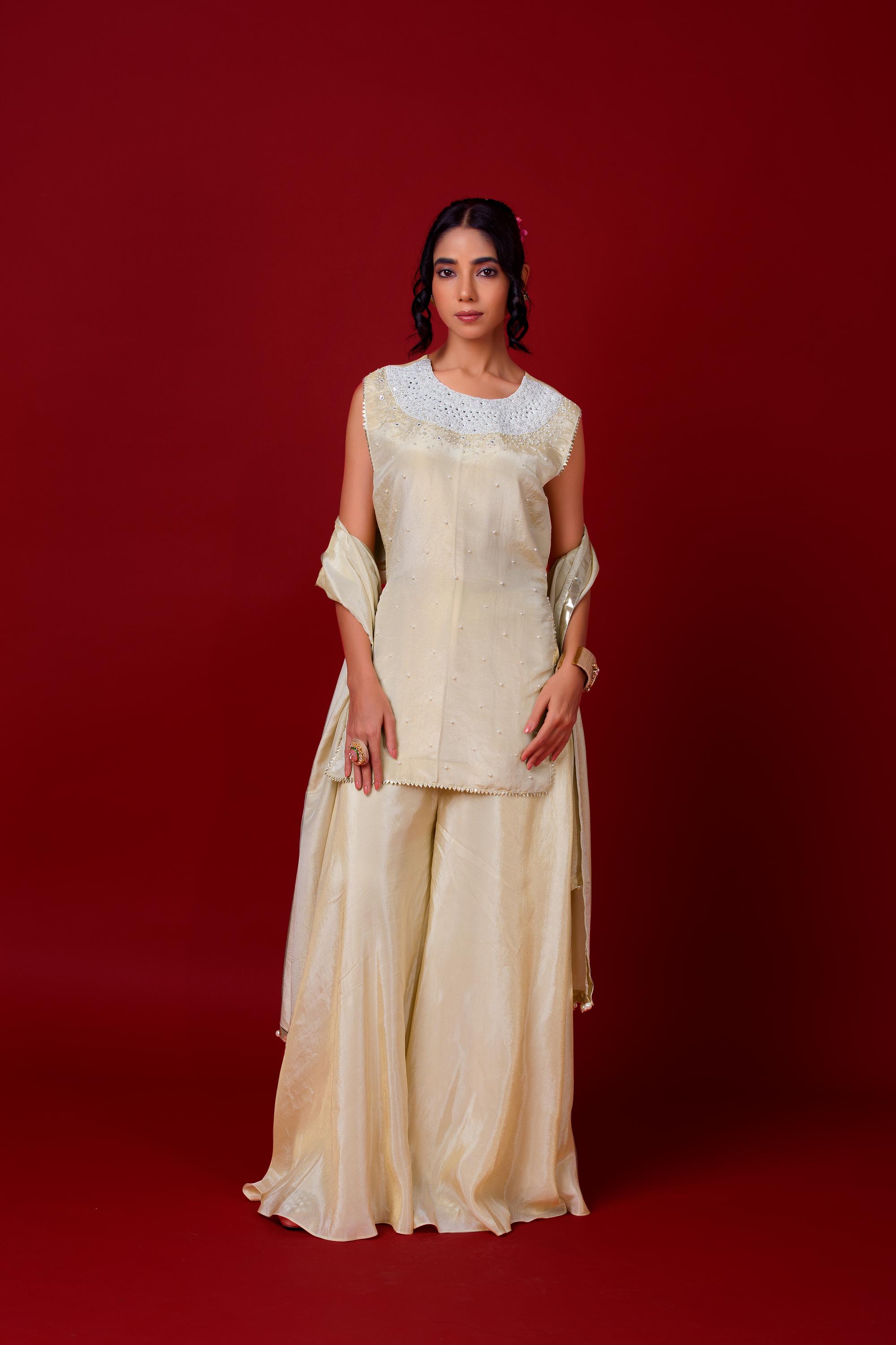 Ivory Sharara Set